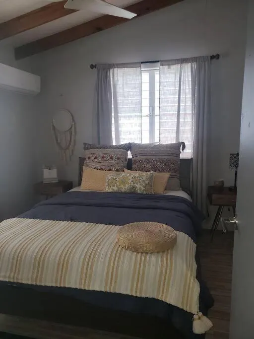 The Red Door Beach House, Buye Beach 카보조로