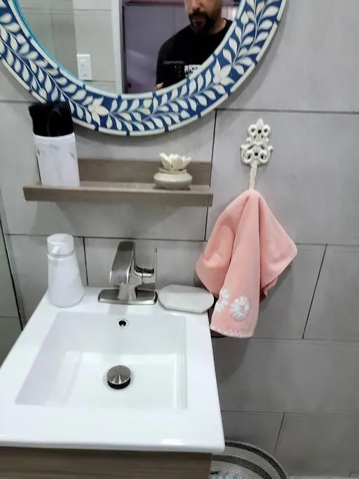 The Red Door Beach House, Buye Beach 카보조로 0*,