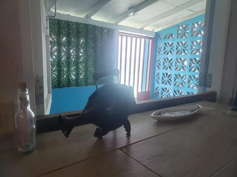 펜션 The Red Door Beach House, Buye Beach 카보조로