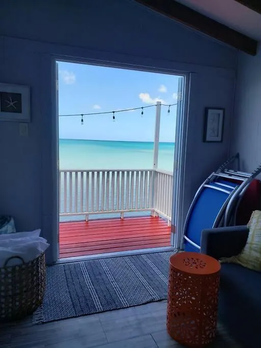 펜션 The Red Door Beach House, Buye Beach 카보조로 푸에르토리코